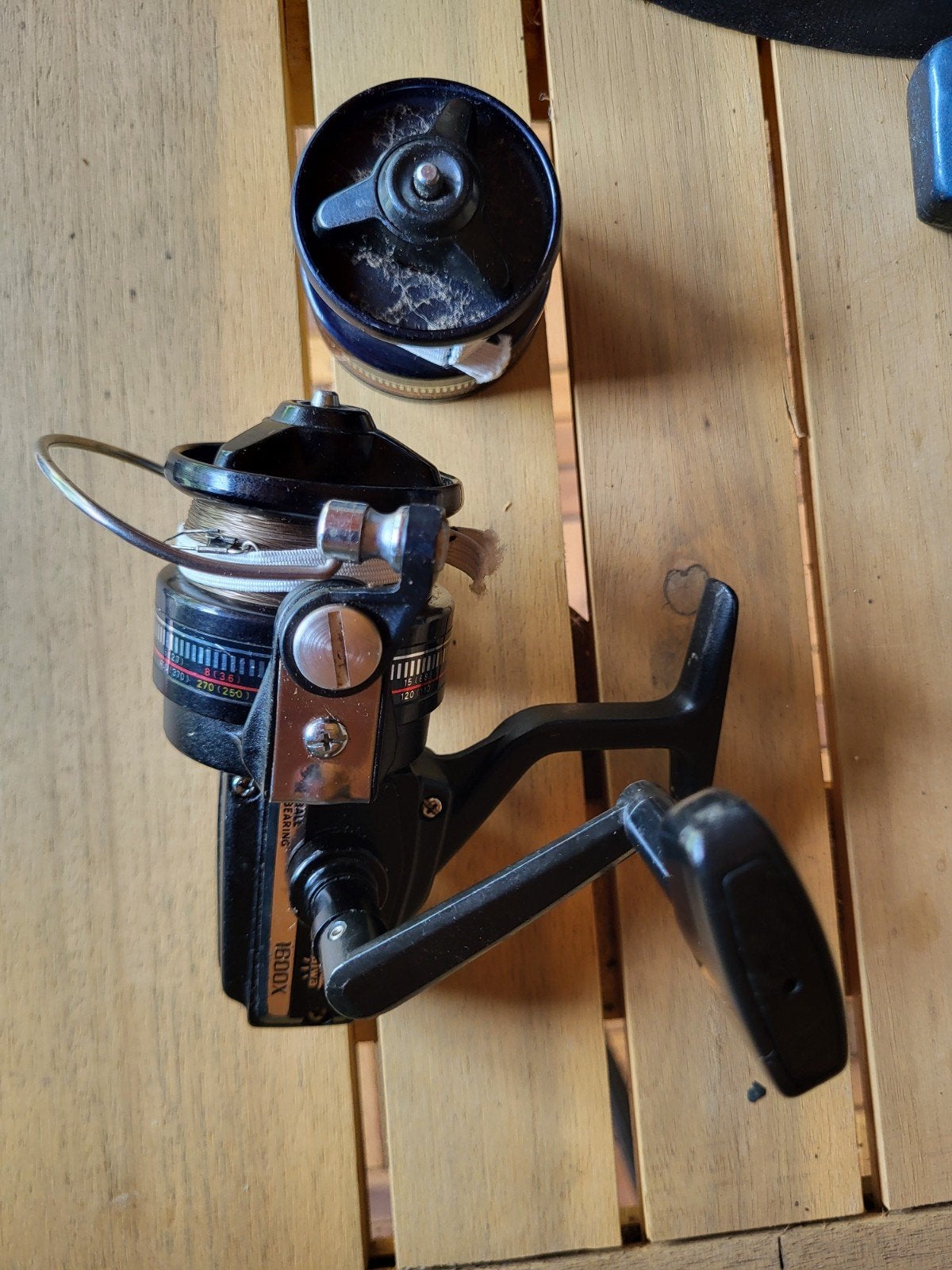 Daiwa 1600X incl extra spoel, Ophalen of Verzenden, Gebruikt