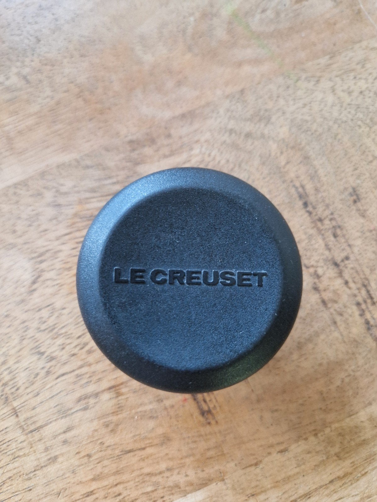 Le Creuset knop 5,7 cm voor pannen en ovenschalen, Le Creuset, Overige typen, Ophalen of Verzenden, Zo goed als nieuw