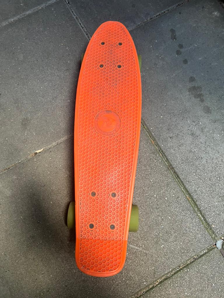 Oranje Pennyboard Skateboard - Gebruikt, Ophalen of Verzenden, Gebruikt, Skateboard