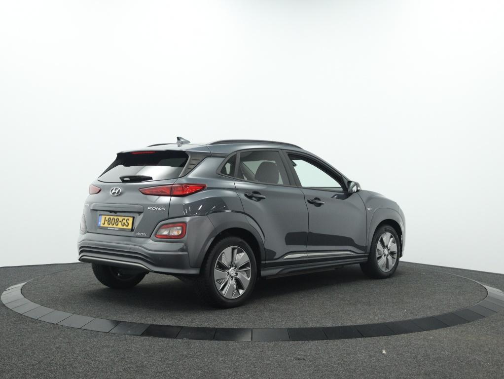 Hyundai KONA EV Premium 64 kWh | 1 Fase | Leder | Navigatie, Auto's, Hyundai, 12 maanden, 0 cilinders, Gebruikt, Zwart