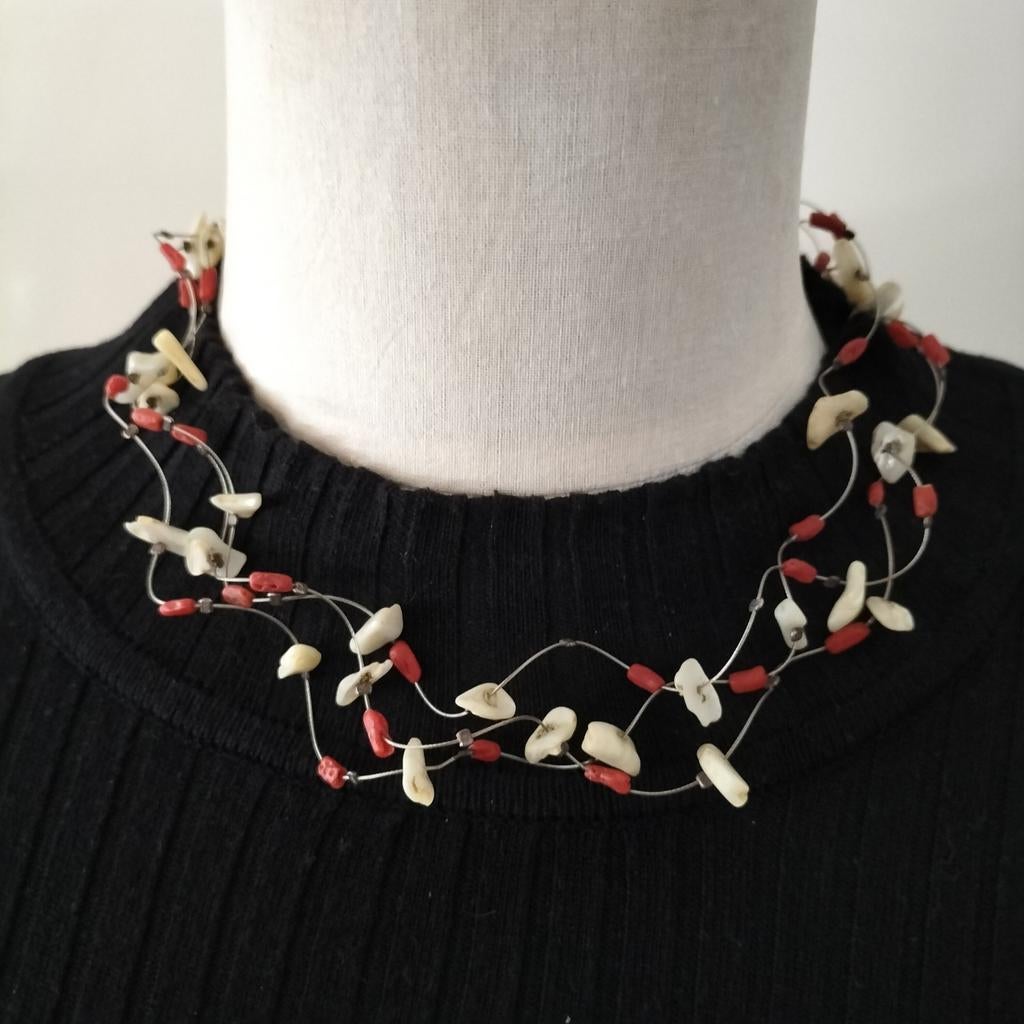 Te koop exclusief collier met bloedkoraal en parelmoer, Ophalen of Verzenden, Zo goed als nieuw, Rood, Zilver