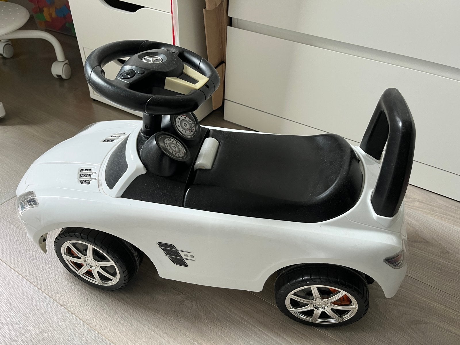 Mercedes loopauto, Zo goed als nieuw