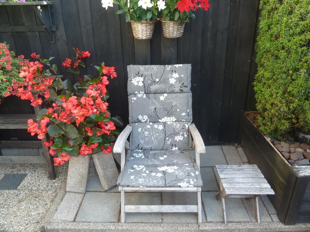 2 x Cinderella tuinstoelkussen hoge rug nog splinternieuw, Tuin en Terras, Ophalen of Verzenden, Nieuw