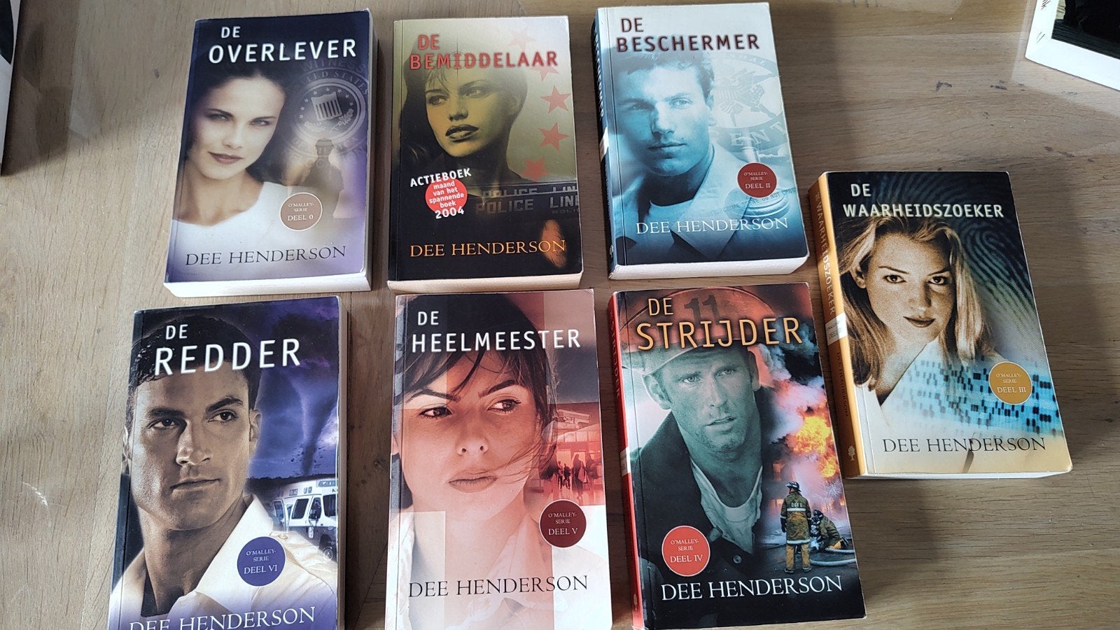 Dee Henderson O'Malley Serie 7 Delen (Christelijke Thriller, Ophalen of Verzenden, Gelezen, Dee Henderson, Nederland