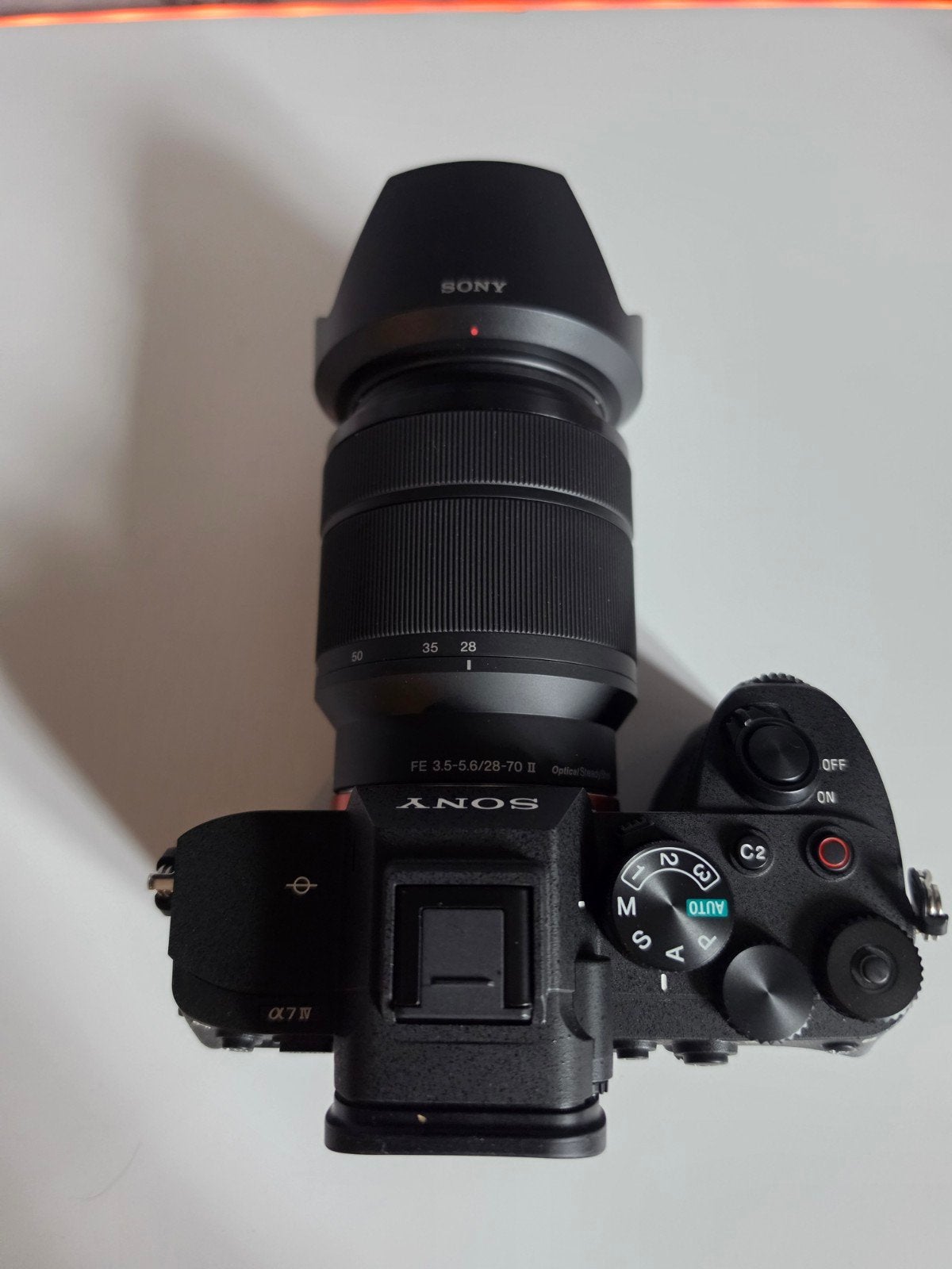 Sony A7 IV + FE28-70mm, Audio, Tv en Foto, Fotocamera's Digitaal, Ophalen, 33 megapixels, Zo goed als nieuw, Lensdop