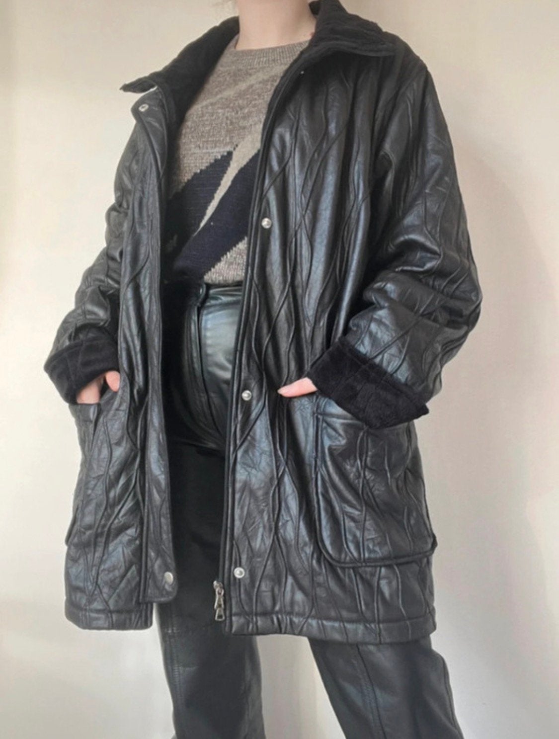 Zwarte fake fur/leather jas, XL. Unisex Coogi-style boho, Verzenden, Zwart, Maat 46/48 (XL) of groter, Vintage