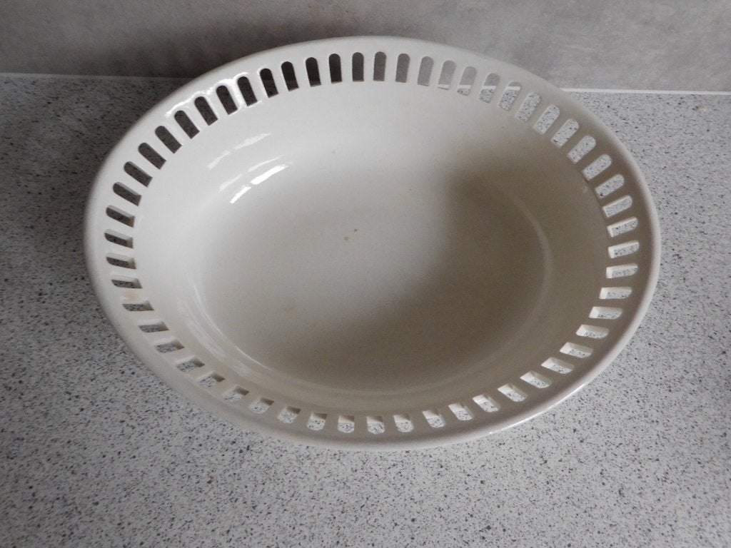 Wedgwood Edme Schaal en Onderbord, Klassiek, Ophalen of Verzenden, Schaal of Schalen, Zo goed als nieuw