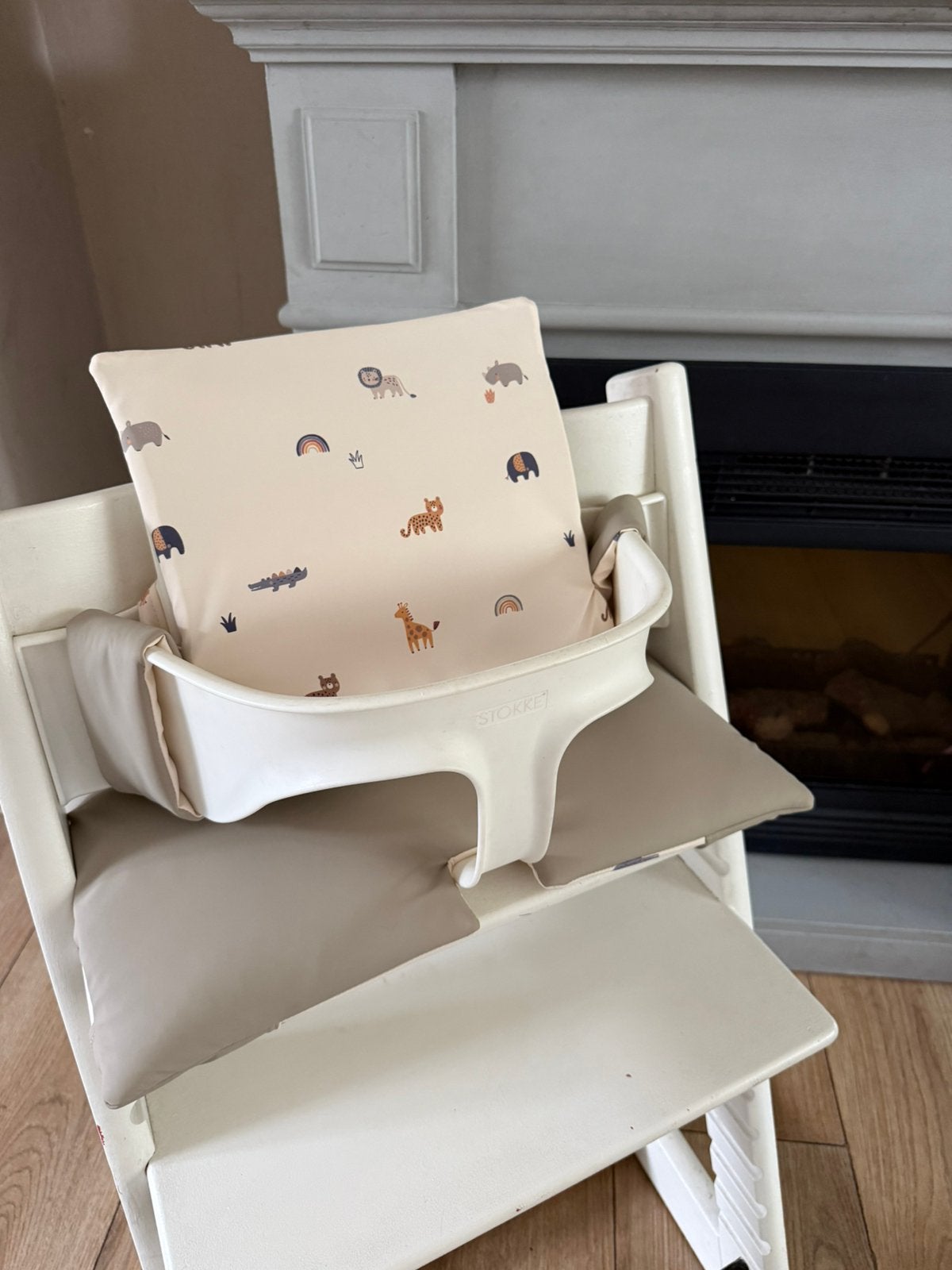 Geplastificeerd kussenset stokke tripp trapp kinderstoel, Handmade by mo, Valkenswaard, Bymo.handmade@gmail.com, Meegroeistoel