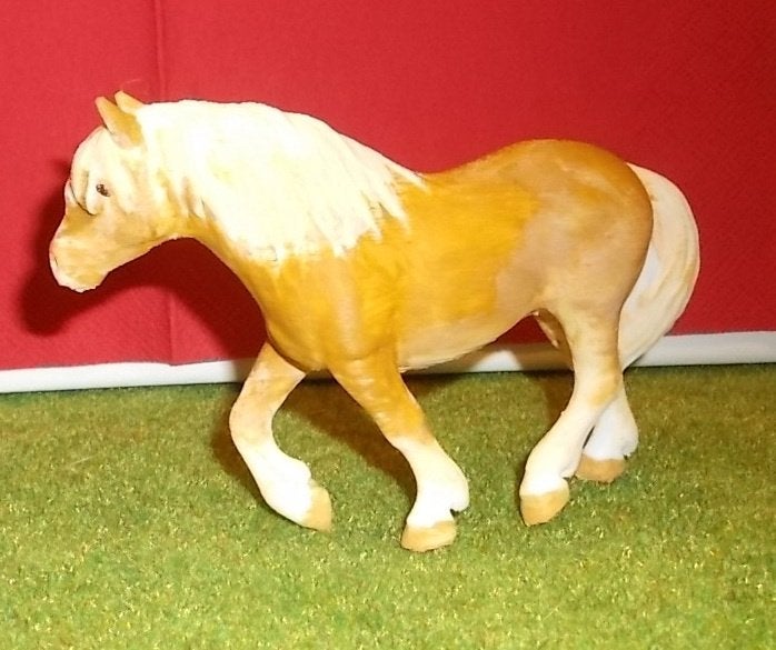 Haflinger 60 – rechter voorbeen gebogen, Ophalen of Verzenden, Nieuw