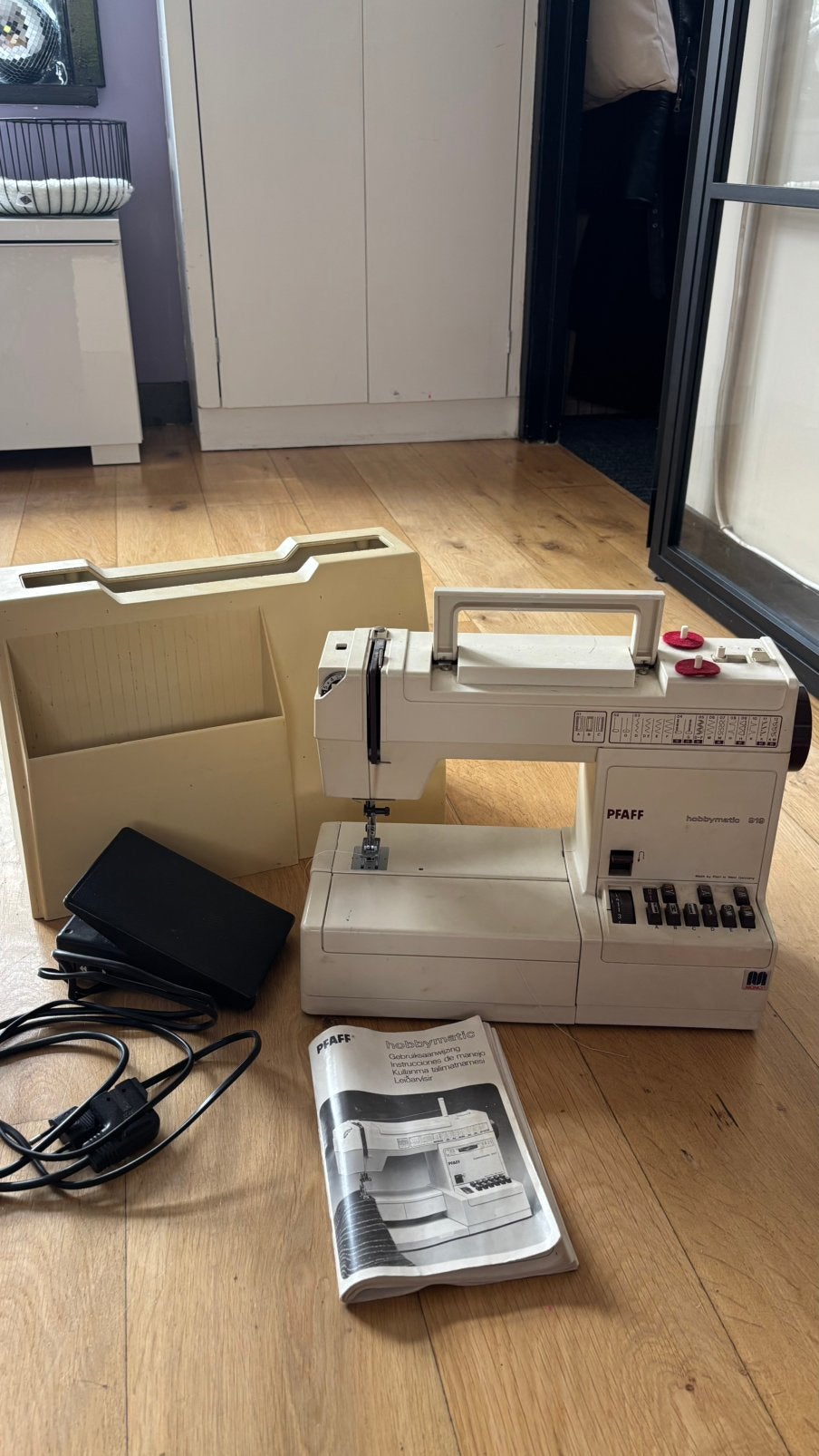 PFAFF Hobbymatic naaimachine, Ophalen, Zo goed als nieuw, Naaimachine, Pfaff