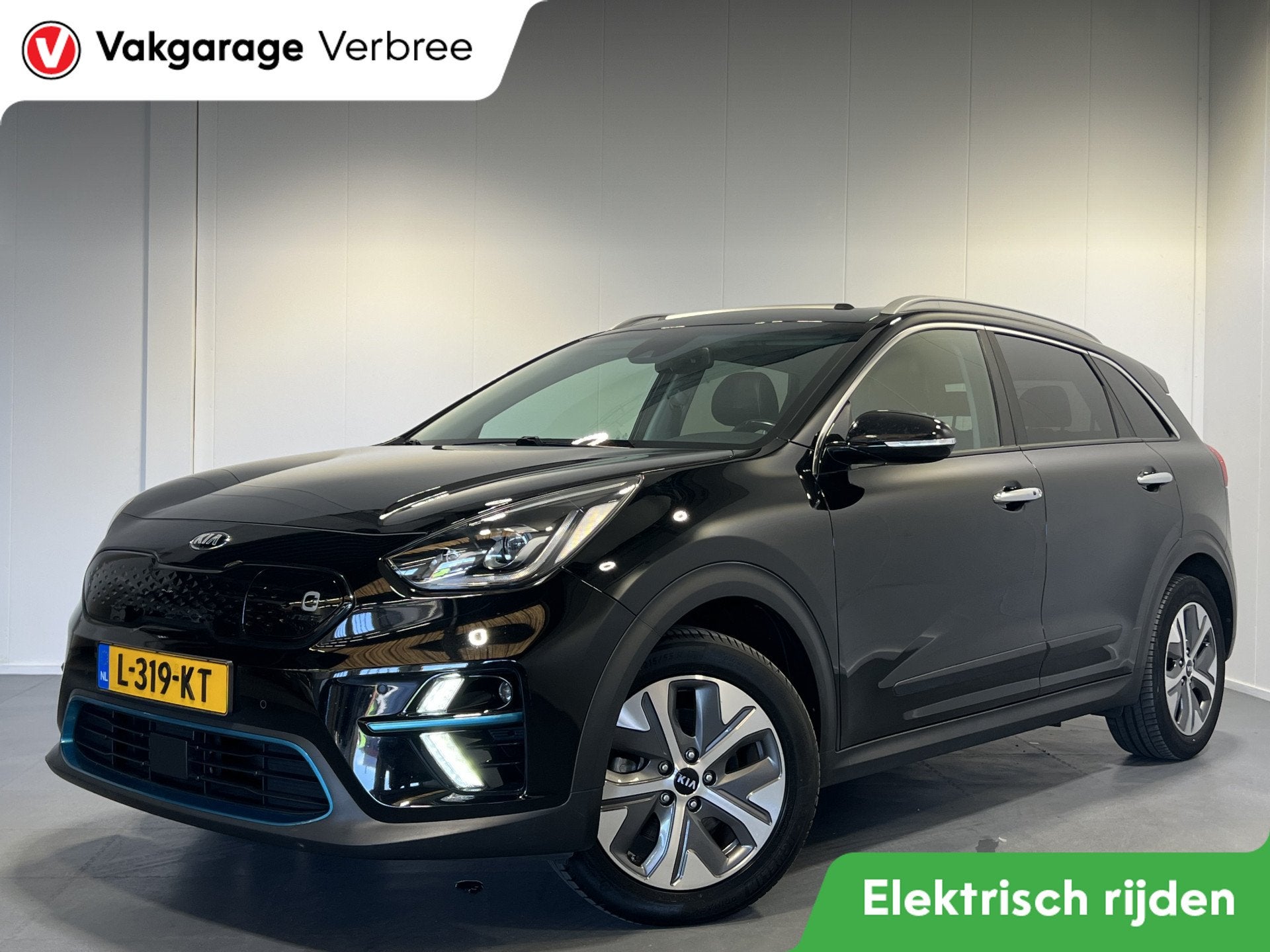 Kia e-Niro DynamicPlusLine 64 kWh Schuif/kanteldak | Android, Auto's, Kia, Gebruikt, Zwart, 1712 kg, Leder en Stof
