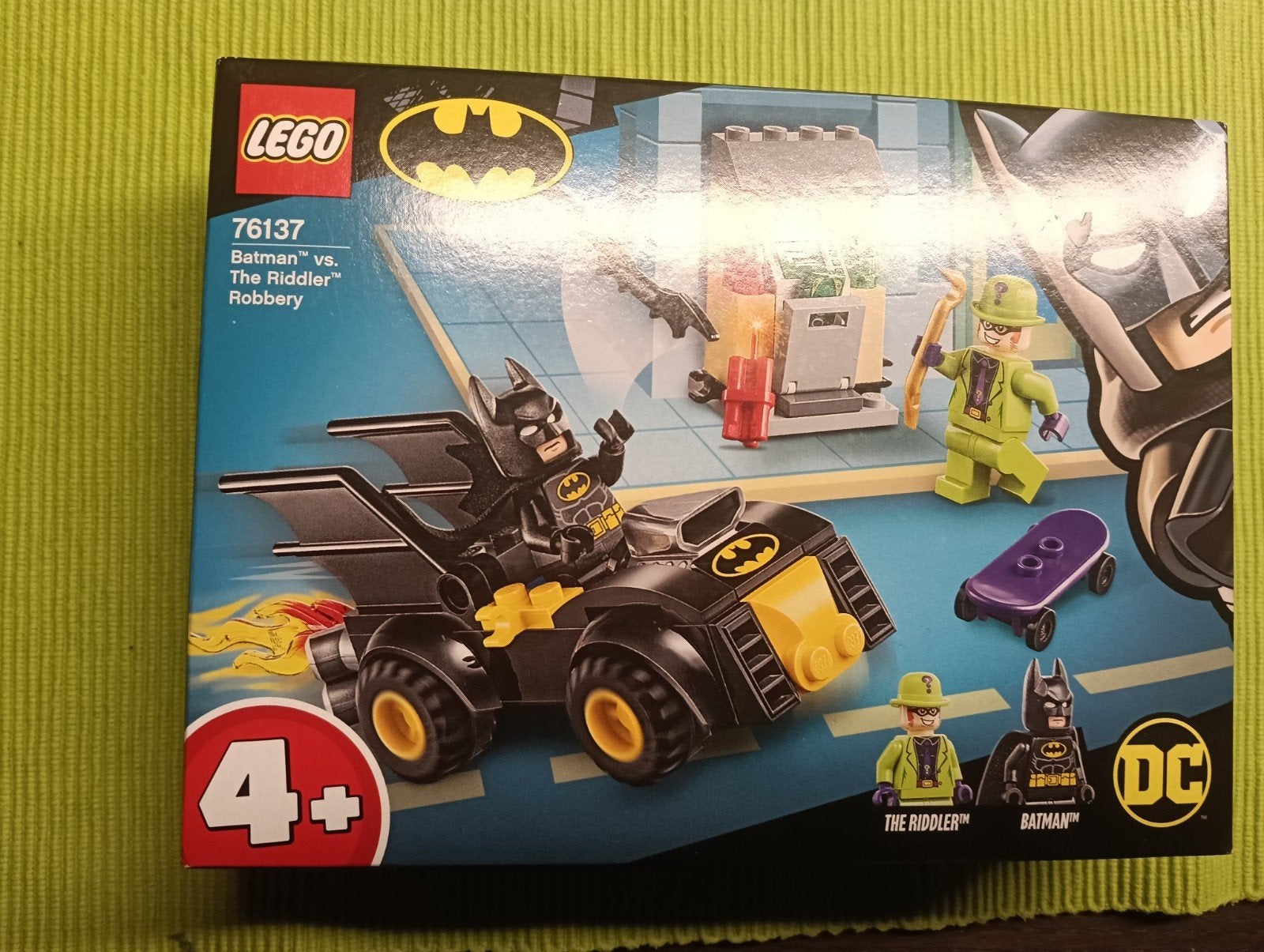 LEGO  76137 Batman vs. The Riddler Robbery, Inclusief minifiguren, Overige thema's, Lego, Nieuw