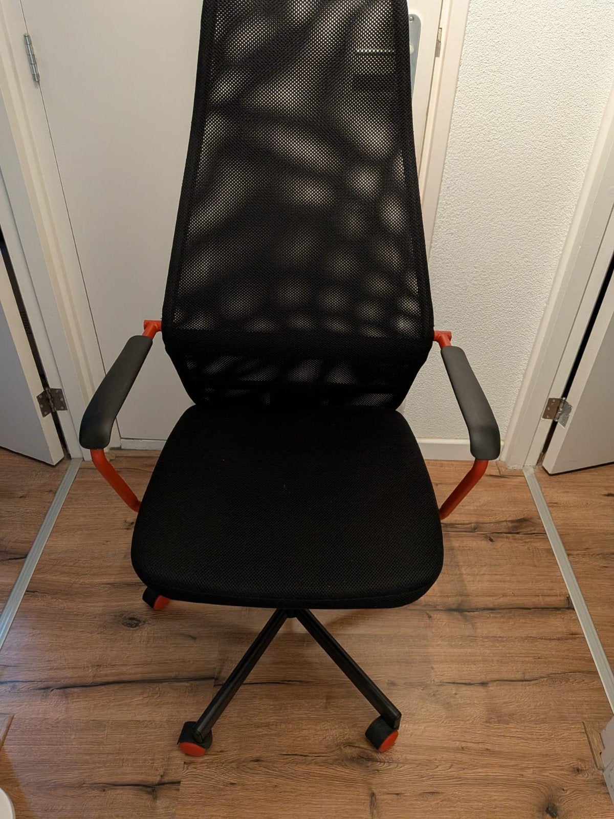 Ikea Gaming Bureaustoel - Zwart/Oranje, Ophalen, Zwart, Zo goed als nieuw, Gaming bureaustoel