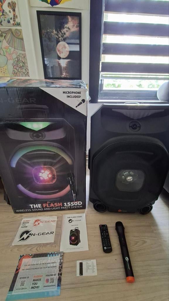 N-Gear The Flash 1550D Karaoke Box met Microfoon, Ophalen, Zo goed als nieuw, Complete set