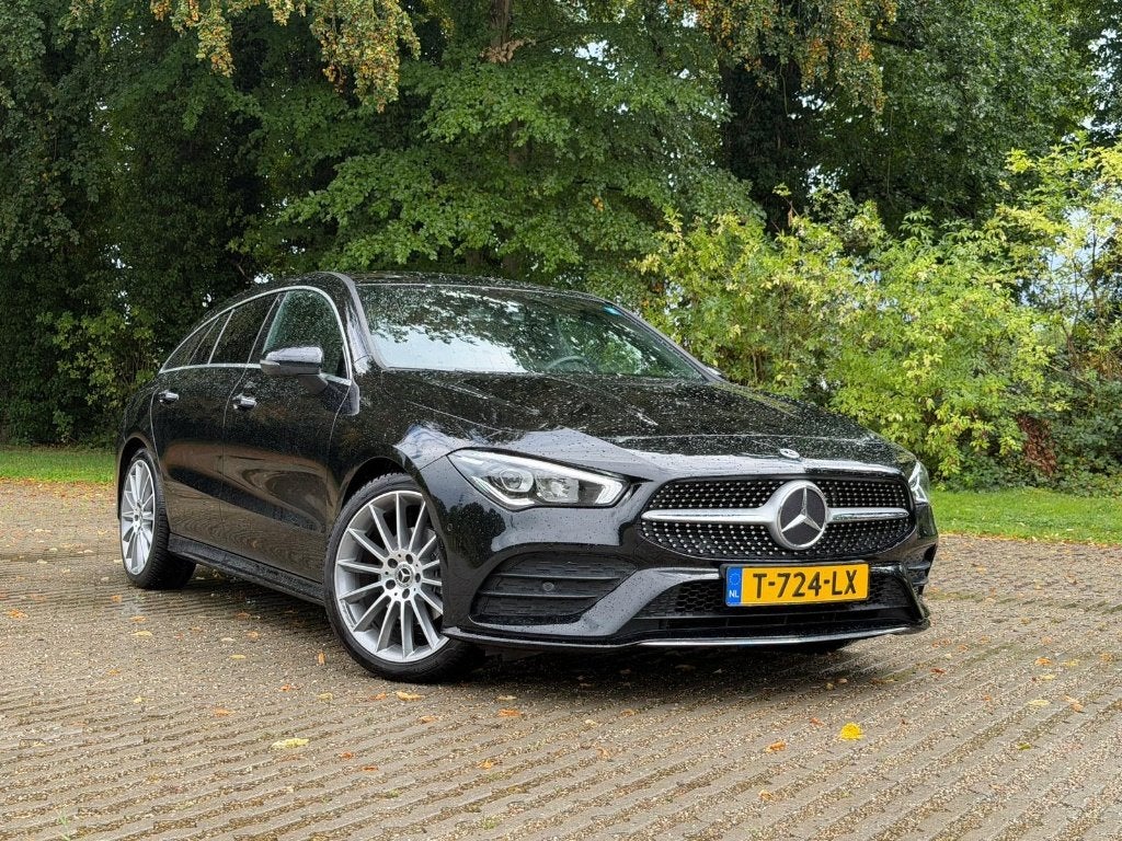 Mercedes-Benz CLA 180 AMG 136pk 7G-DCT 2023 Zwart, CLA, Zwart, Origineel Nederlands, Particulier