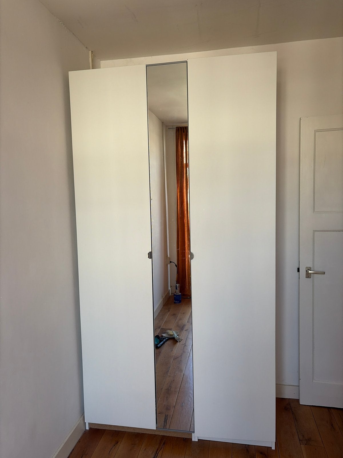 Ikea Pax kledingkast met spiegel, hang en leg gedeelte, Huis en Inrichting, Ophalen, Gebruikt, 100 tot 150 cm, 200 cm of meer