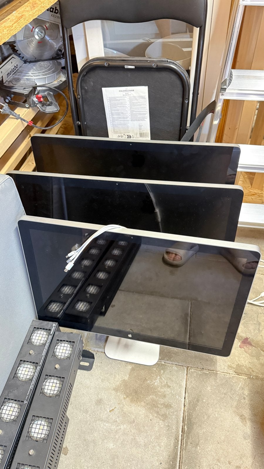 3 defecte Apple schermen (2x 27 inch, 1x 24 inch), Computers en Software, Ophalen, Niet werkend, Thunderbolt