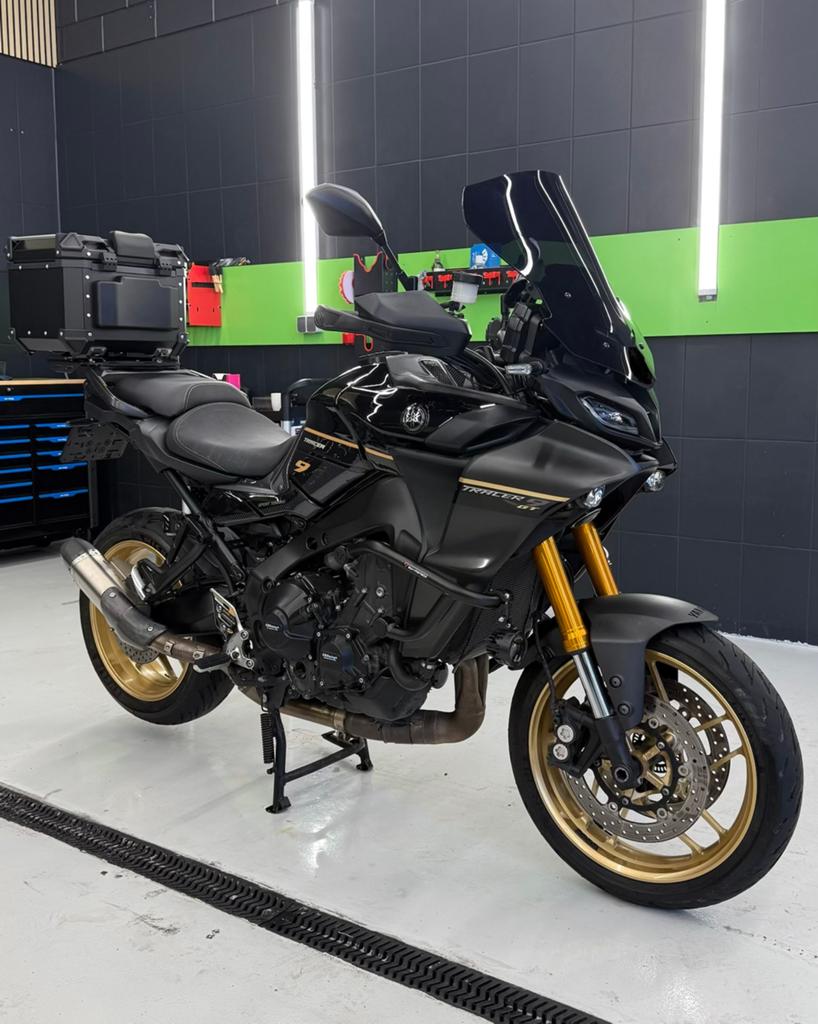 Yamaha Tracer 9 GT - Akrapovic, Motoren, Motoren | Yamaha, 890 cc, Handvatverwarming, Gebruikt, Particulier