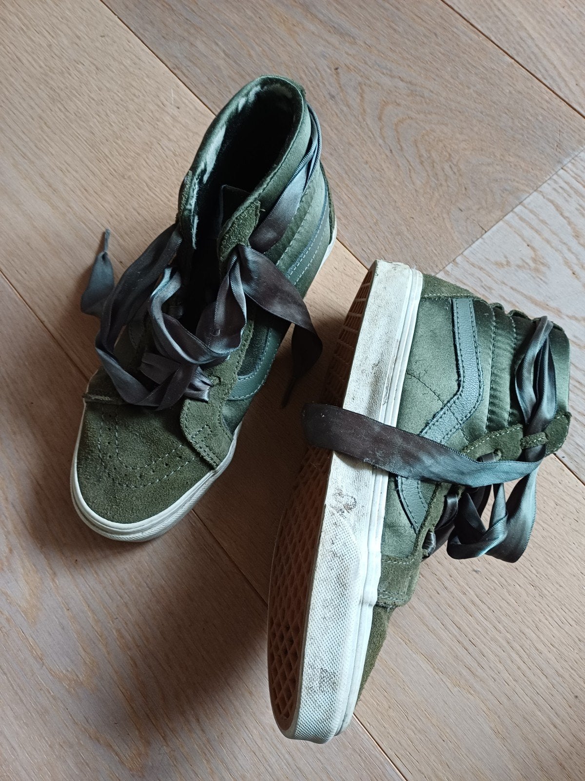 Vans Sk8-Hi sneakers met satijnen veters - Maat 37, Ophalen of Verzenden, Gedragen, Groen, Sneakers of Gympen