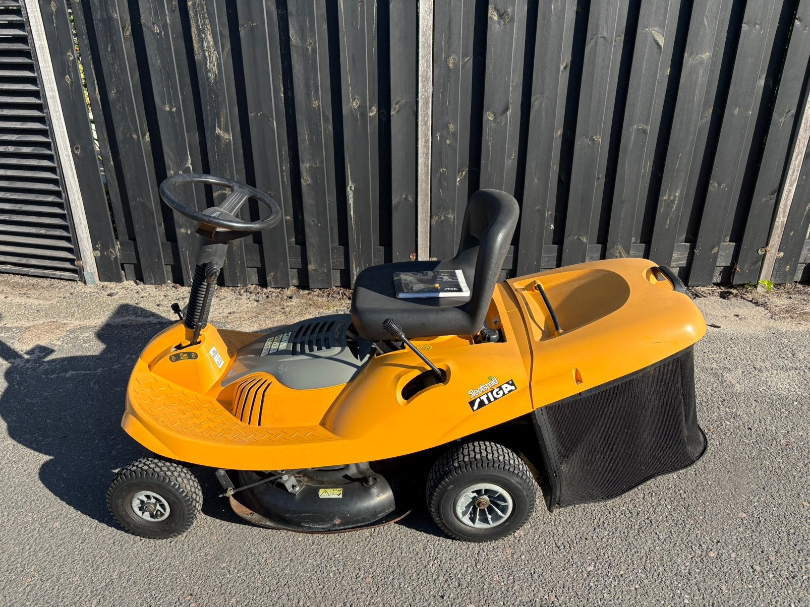 Stiga ELV 63 zitmaaier, Tuin en Terras, Zitmaaiers, Ophalen, Gebruikt, Versnellingen, Minder dan 90 cm