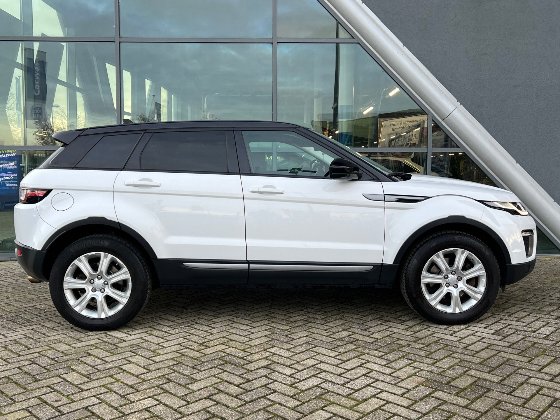 Land Rover Range Rover Evoque 2.0 eD4 Urban Series SE Dynami, 4 cilinders, Bedrijf, Diesel, SUV of Terreinwagen