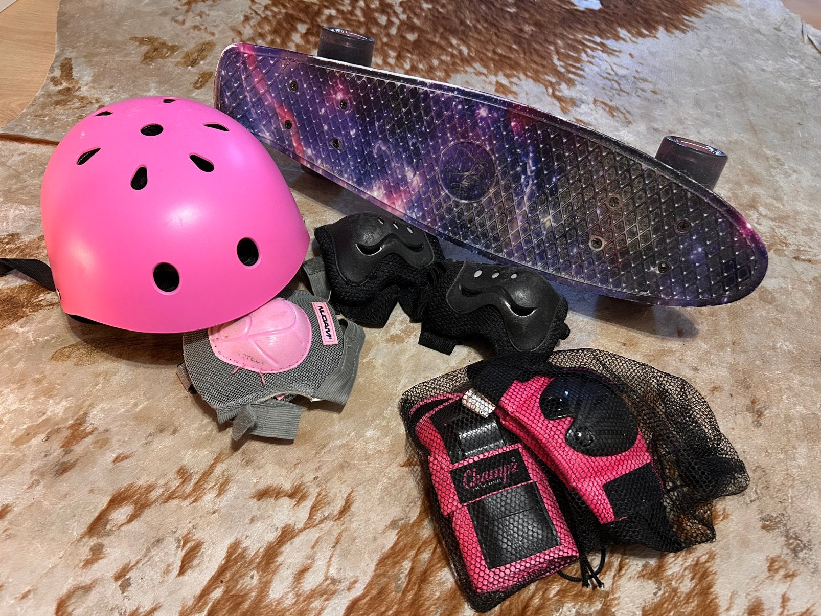 Skateboard galaxy, helm, bescherming, Ophalen of Verzenden, Zo goed als nieuw