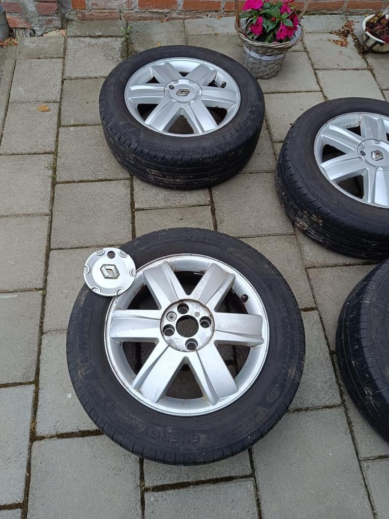 Originele Renault zomerbanden en velgen (4 stuks), Auto-onderdelen, Banden en Velgen, Ophalen, Gebruikt, Personenwagen, Banden en Velgen