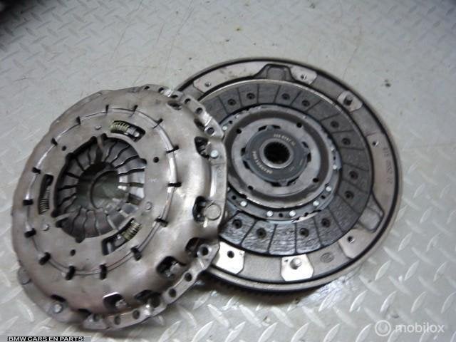 2 massa vliegwiel BMW 3-serie E90 E87 320d 318d n47 vliegwie, Gebruikt, Ophalen of Verzenden, BMW, BMW