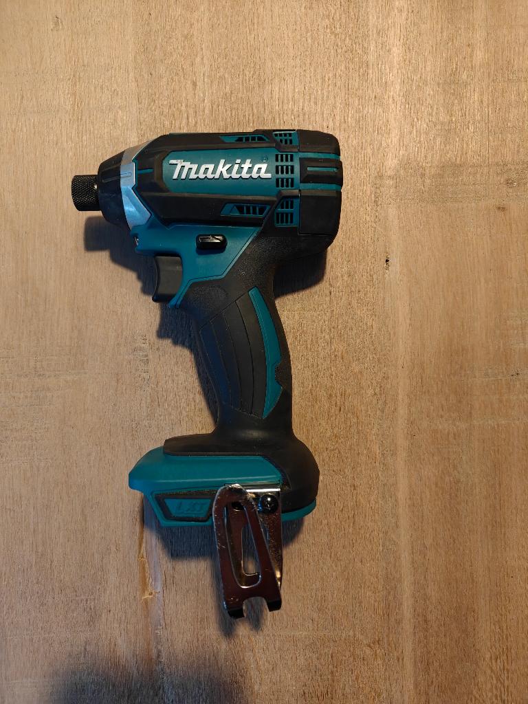 Makita DTD152 18V Li-Ion accu slagschroevendraaier body, Ophalen, Nieuw