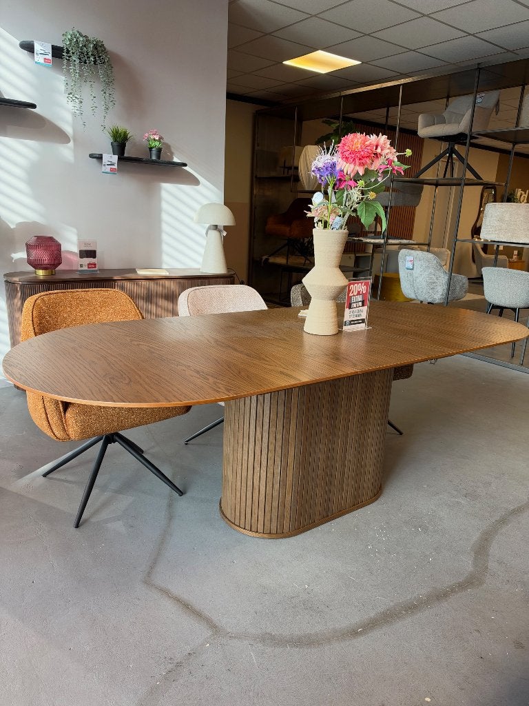 Japandi tafel - eettafel walnoot - uitschuifbare tafel 230cm, Ophalen of Verzenden, Nieuw, Vijf, Zes of meer stoelen
