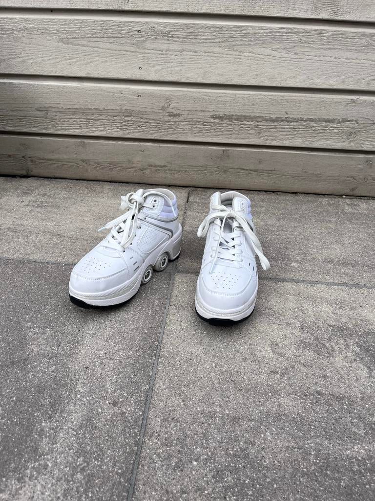 Rolschaats schoenen maat 36, Ophalen, Zo goed als nieuw