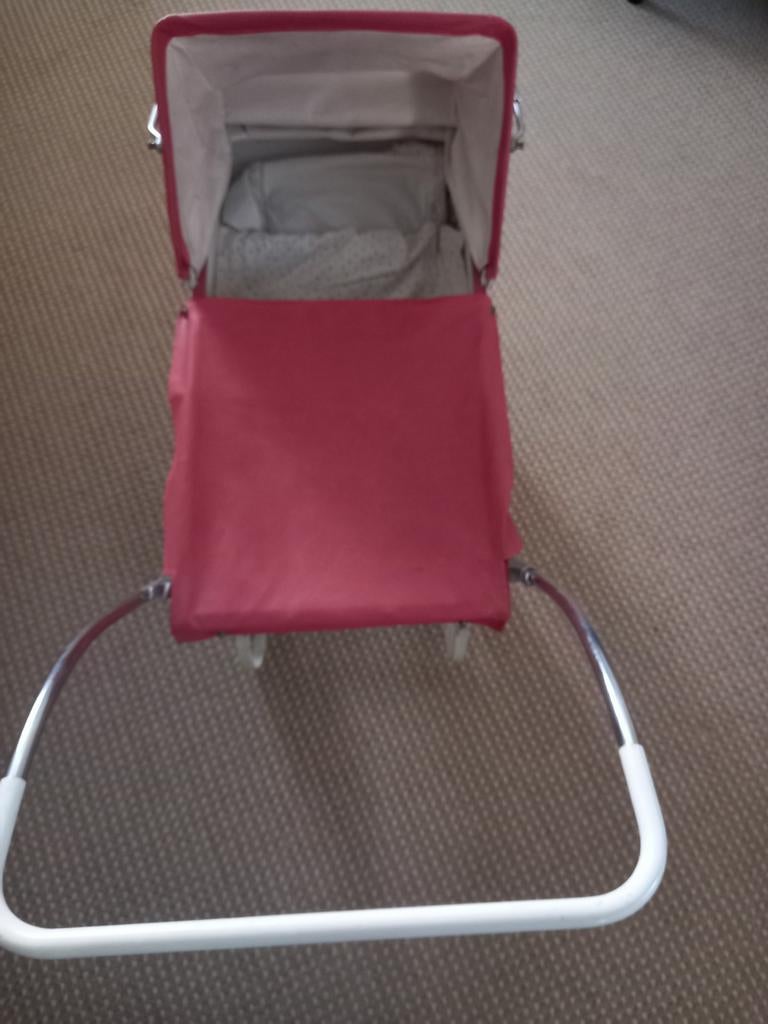 Vintage poppenwagen rood uit de jaren 60., Ophalen, Gebruikt, Overige merken