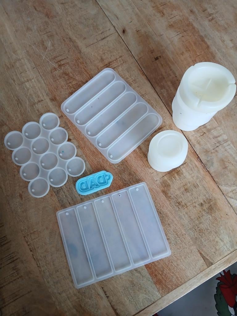 Epoxy Hars Mallen Set: Asbak, Potje, Sleutelhangers & Boeken, Hobby en Vrije tijd, Knutselen, Ophalen