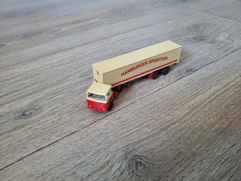 Scania 111 huiftrailer Hamburger Spedition Wiking, Ophalen of Verzenden, Zo goed als nieuw, Bus of Vrachtwagen, Wiking