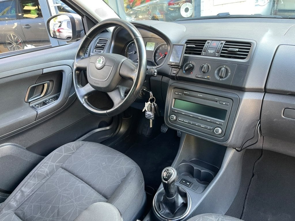 Foto 2 van Skoda Fabia Combi 1.2 TSI Tour Airco Nw koppeling apk NAP
