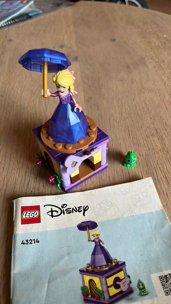 Lego Disney 43214, Kinderen en Baby's, Speelgoed | Duplo en Lego, Ophalen of Verzenden, Zo goed als nieuw