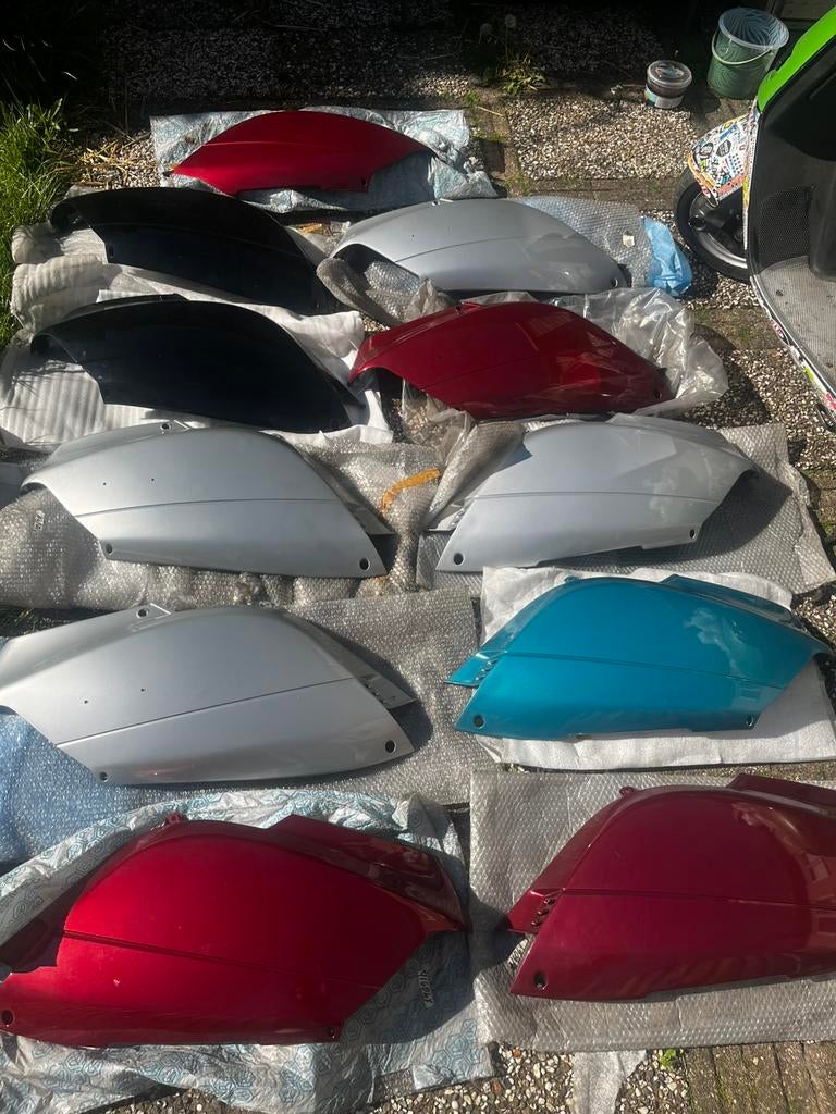 Piaggio sfera zijkap nos nieuw, Ophalen of Verzenden, Nieuw, Kap, Piaggio
