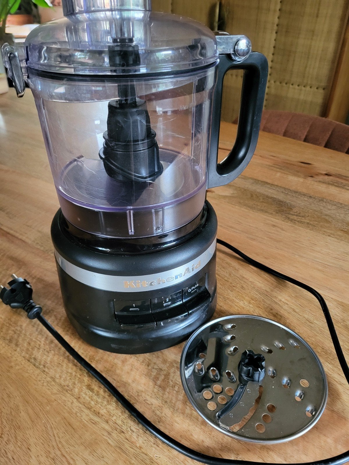 KitchenAid Foodprocessor 1.7L - Zwart (KFP0711), 1 tot 2 liter, Ophalen of Verzenden, Gebruikt, 2 snelheden
