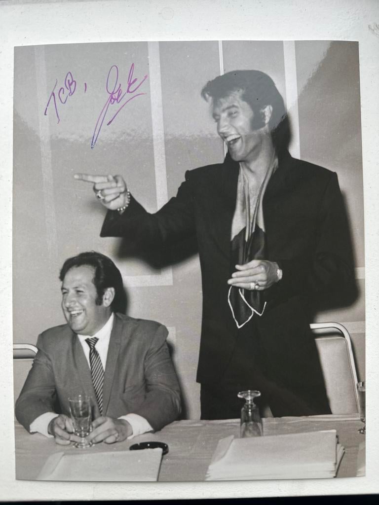 Joe Esposito & Elvis Presley foto met handtekening, Ophalen of Verzenden, Zo goed als nieuw