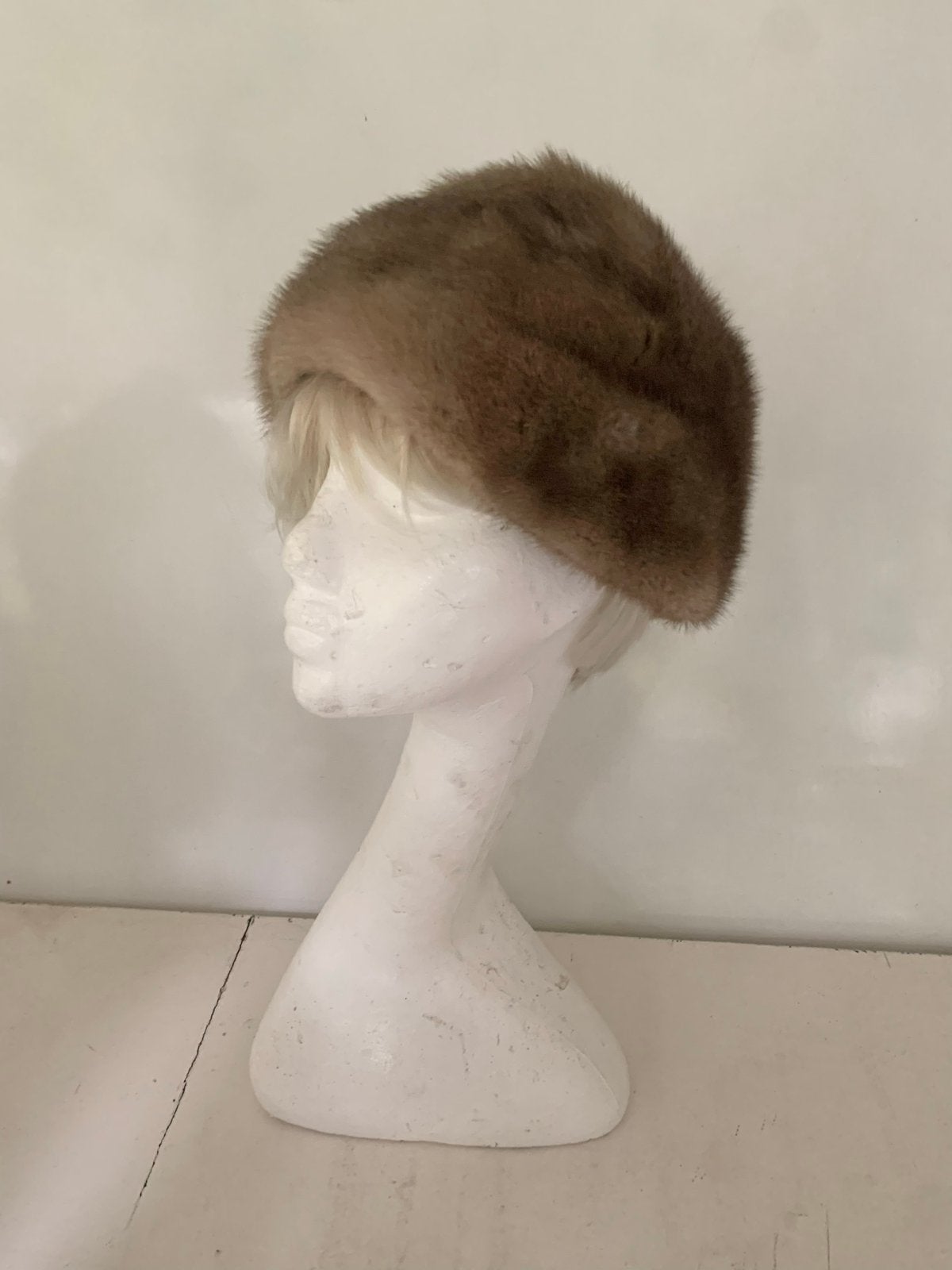 Vintage Bontmuts - Elegante Winteraccessoire maat  58, Ophalen of Verzenden, Gedragen, One size fits all, Hoed