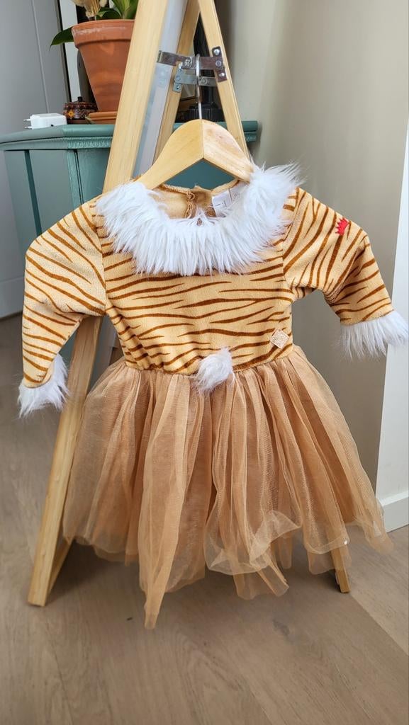 Souza tijgerjurk verkleedkleding 98-104, Kinderen en Baby's, Ophalen, Zo goed als nieuw, 104 of kleiner, Meisje