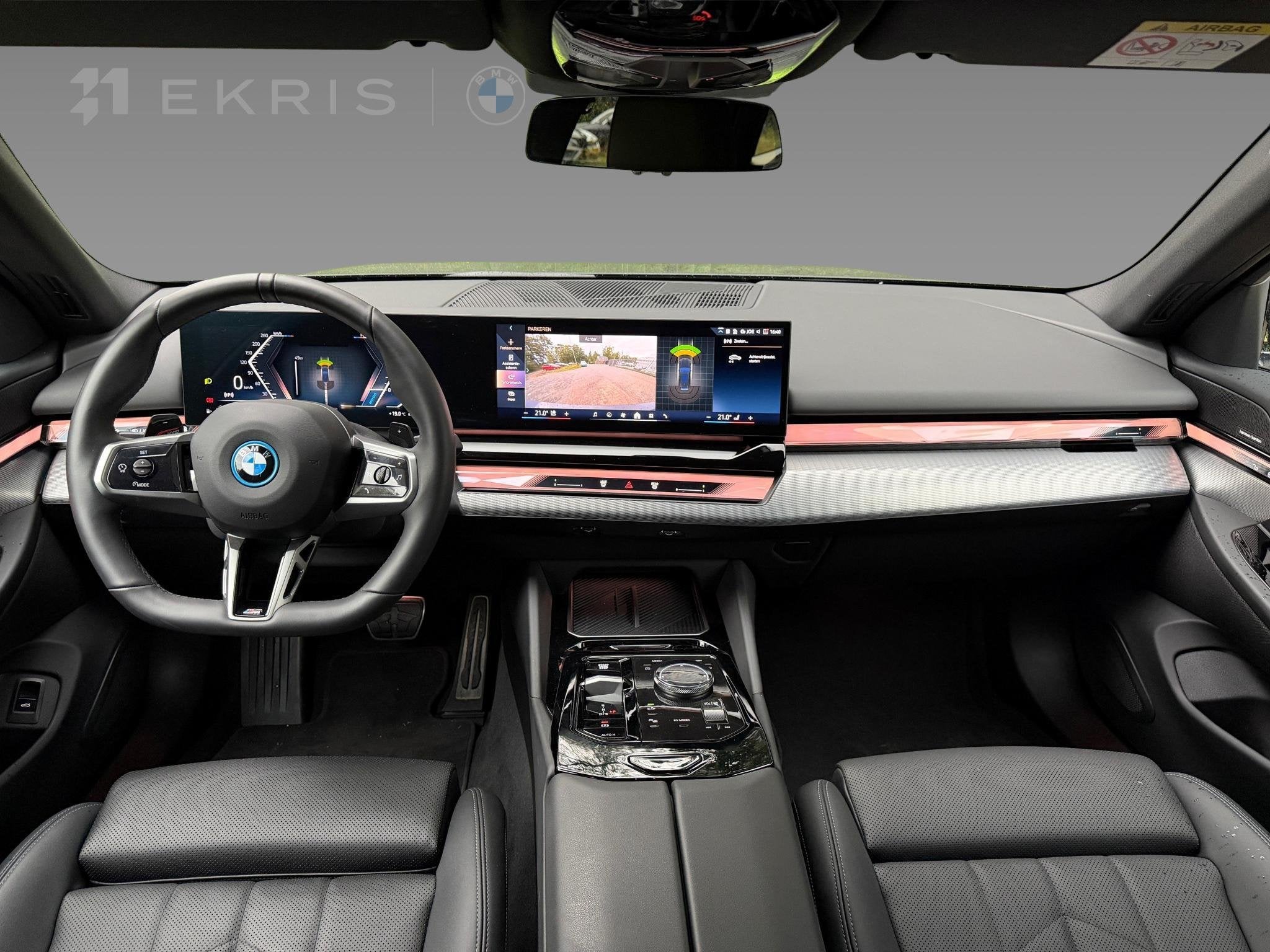 BMW 5 Serie Touring 530e xDrive | M Sportpakket Pro | Trekha, Automaat, Stof, Gebruikt, 4 cilinders