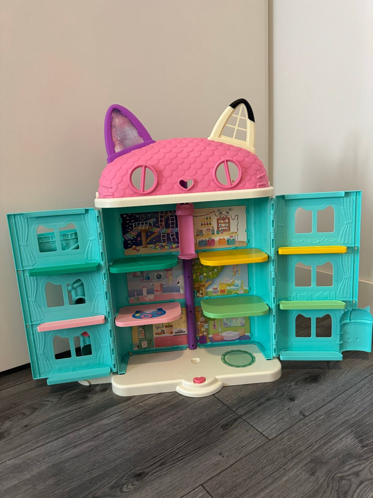 Gaby's Poppenhuis - Gabby's Dollhouse, Ophalen of Verzenden, Zo goed als nieuw, Poppenhuis