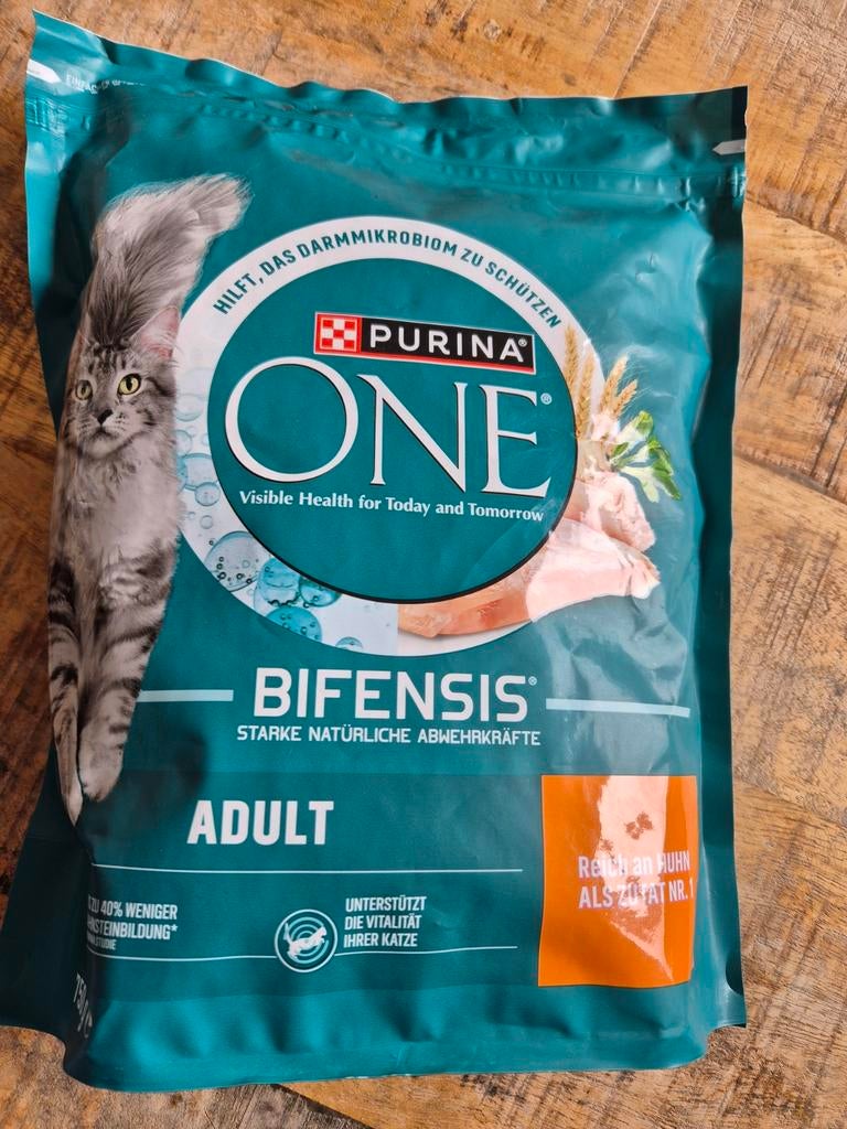 4x 750gr PURINA ONE ADULT, Dieren en Toebehoren, Ophalen of Verzenden, Kat