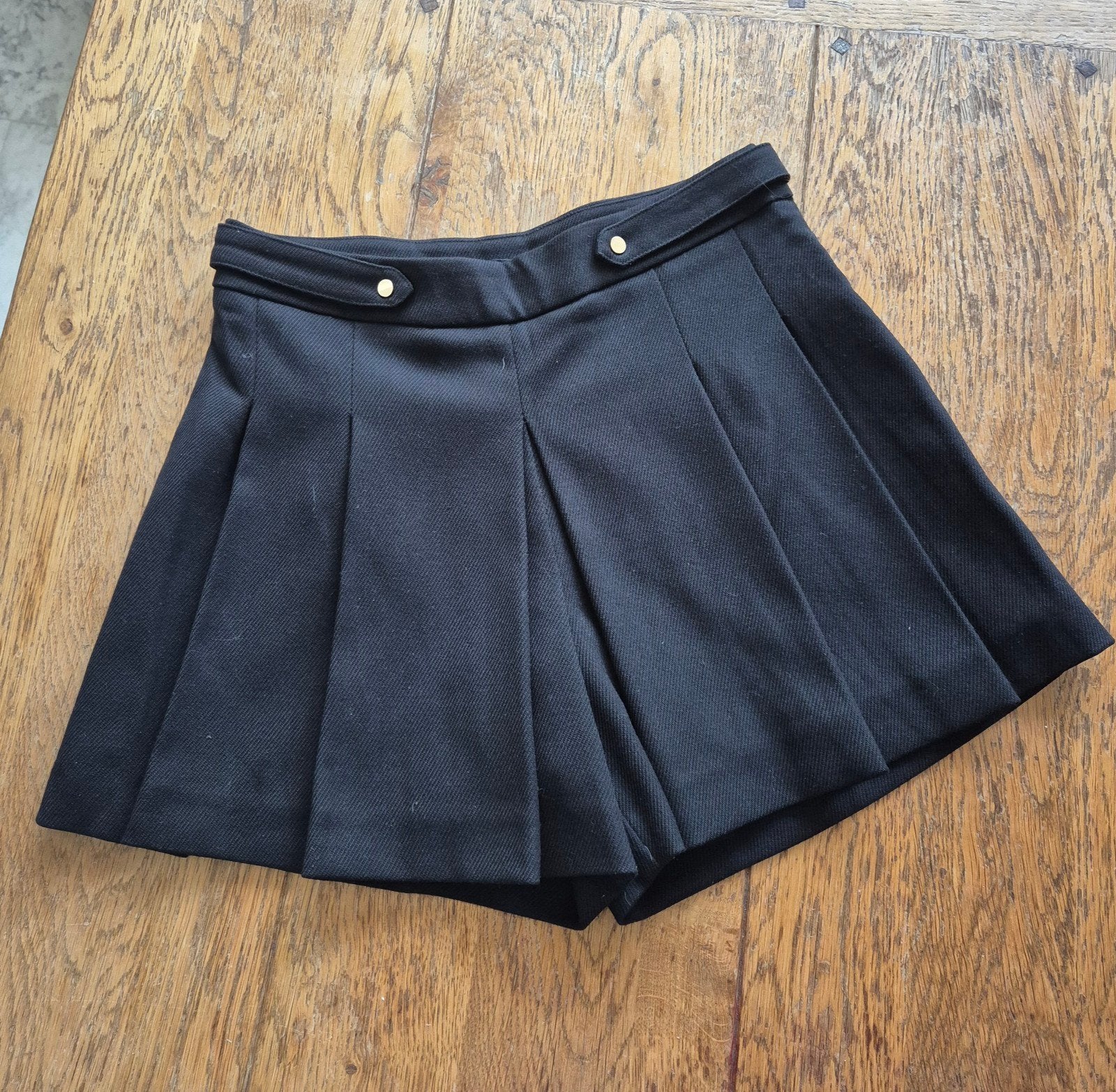 Nikkie zwarte skort # broekrokje maat 34, Kort, Zwart, Ophalen of Verzenden, Zo goed als nieuw