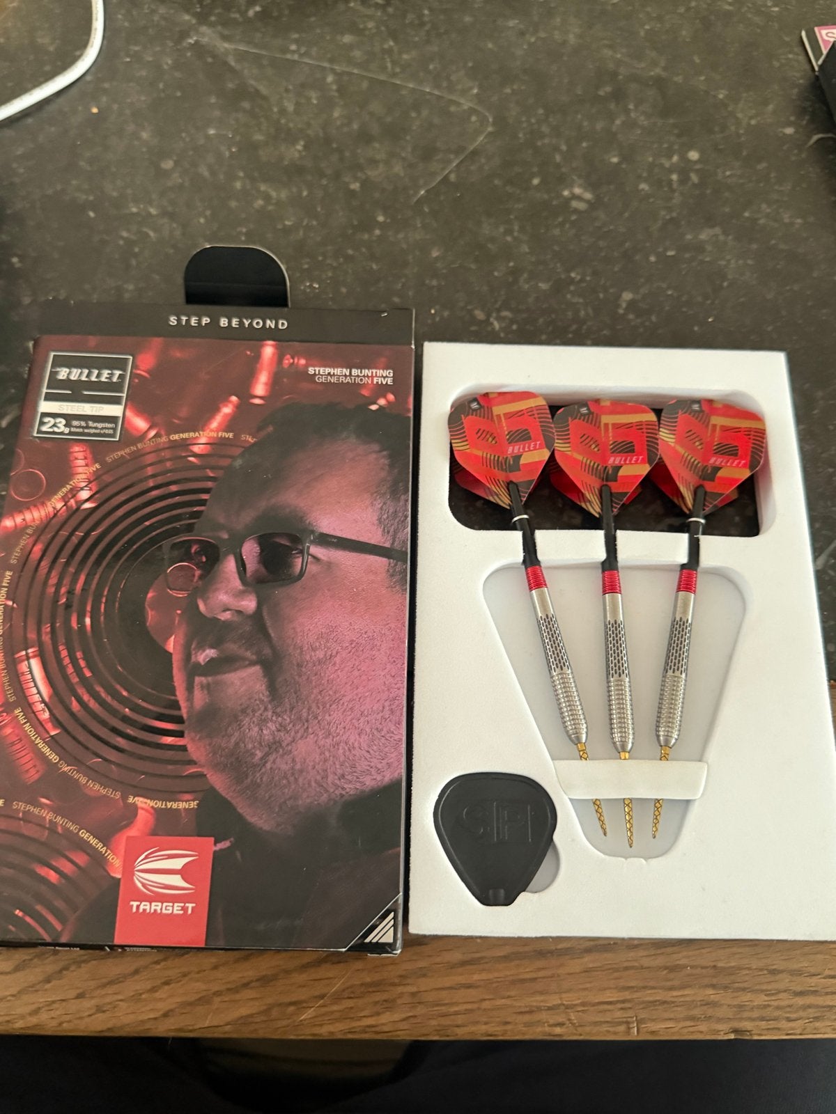Bunting G5 23 gram darts - Zo goed als nieuw, Sport en Fitness, Darts, Ophalen of Verzenden, Zo goed als nieuw, Pijlen