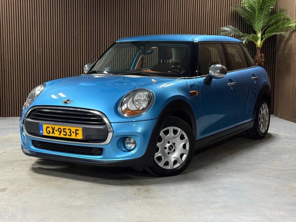MINI 5-deurs 1.2 One Business Nieuw D.Ketting Garantie, Gebruikt, Euro 6, Start-stop-systeem, Blauw