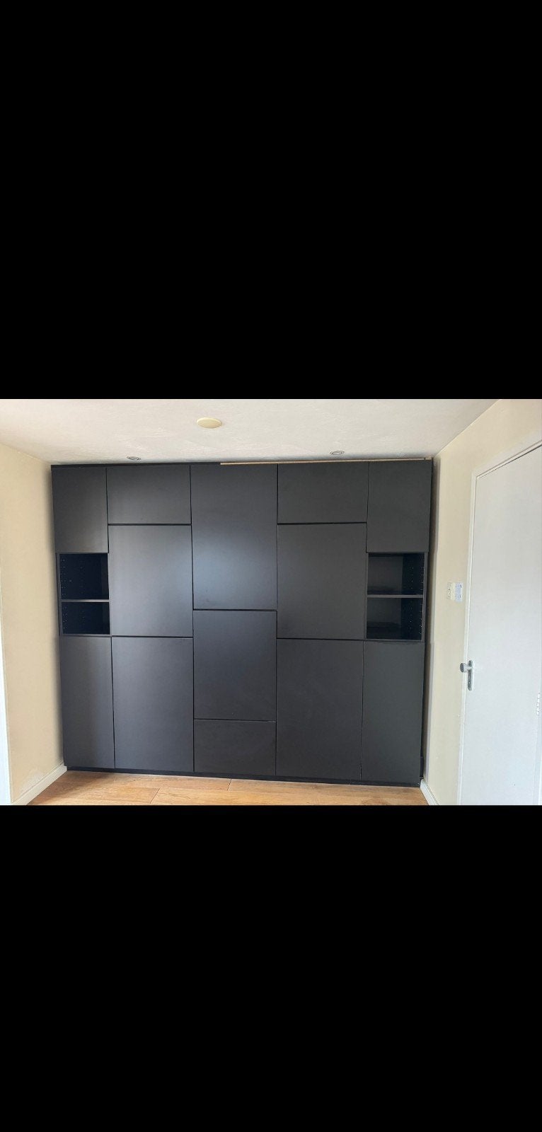 Zwarte IKEA kast, Huis en Inrichting, Kasten | Buffetkasten, Ophalen, Zo goed als nieuw, 50 tot 75 cm, 200 cm of meer