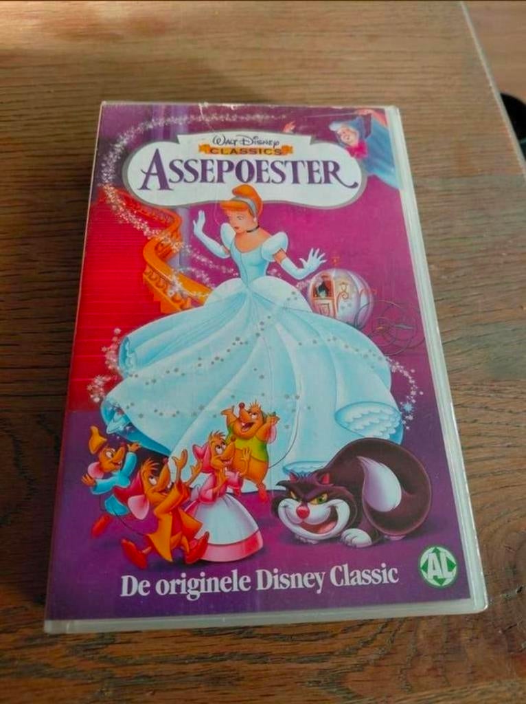 Disney Classic Assepoester videoband., Alle leeftijden, Ophalen of Verzenden, Gebruikt
