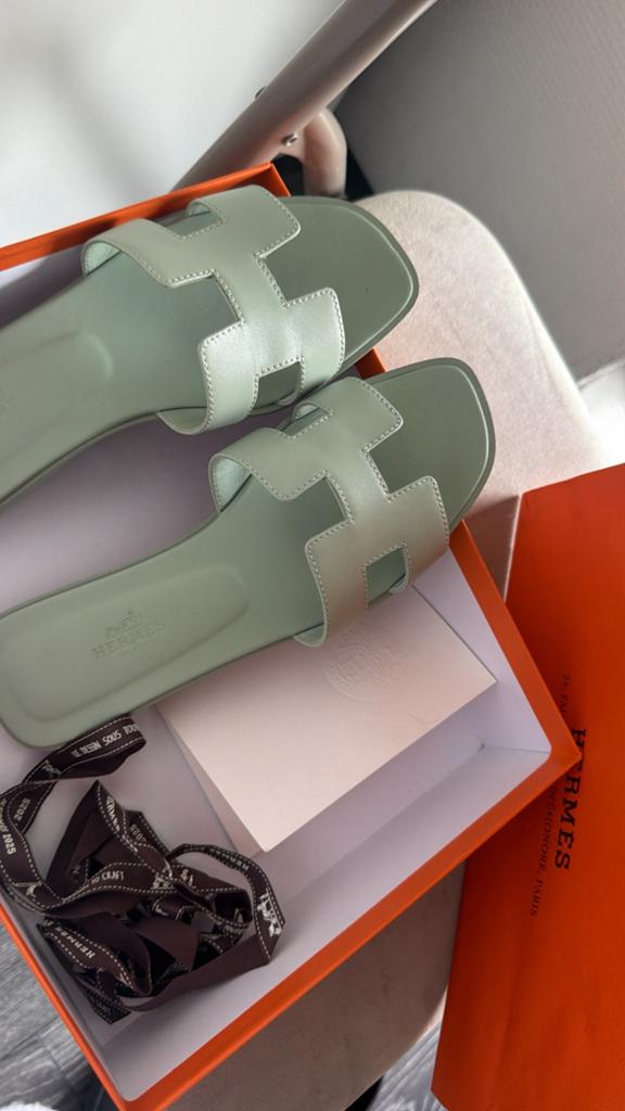 Hermes Oran sandal, Blauw, Nieuw, Sandalen of Muiltjes, Ophalen of Verzenden